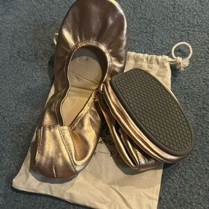 Rose Gold size 9 storehouse flats